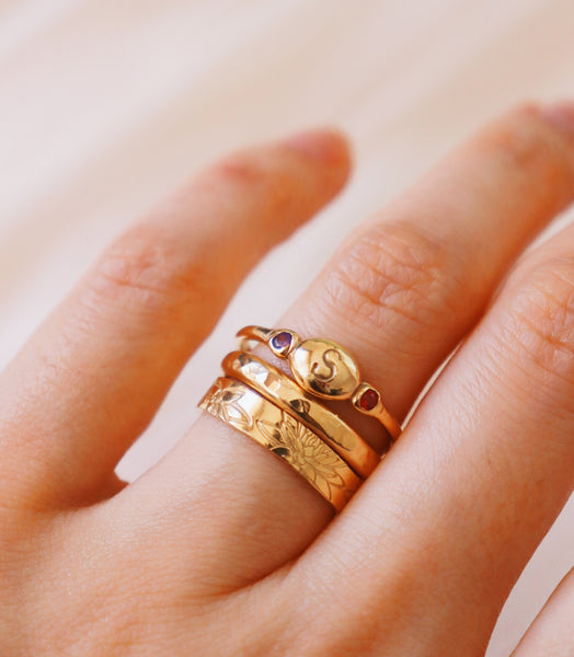 Bubble birthstone initial ring