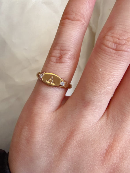 Vintage inspired signet ring