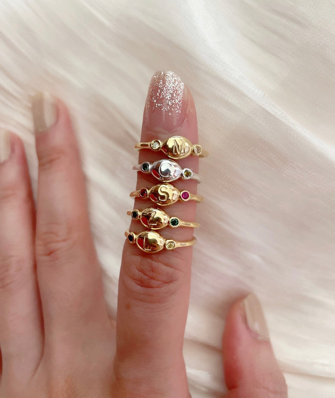 Bubble birthstone initial ring