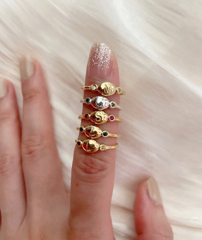 Bubble birthstone initial ring