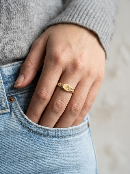 Vintage inspired signet ring